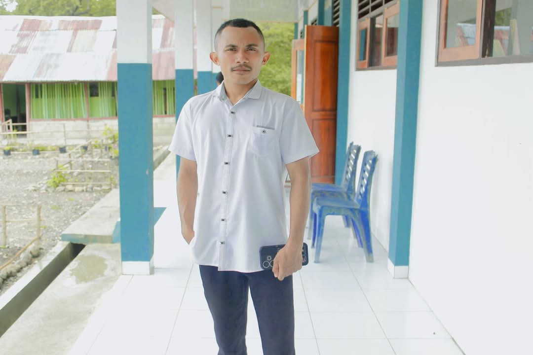 Orqi Erik Barend Sanam, S.Kom., Gr